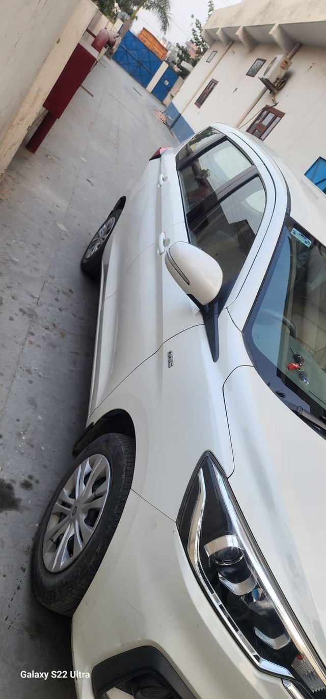 Second-hand 2019 Maruti Suzuki Ertiga 1.5 VDI for sale in Greater Noida-2