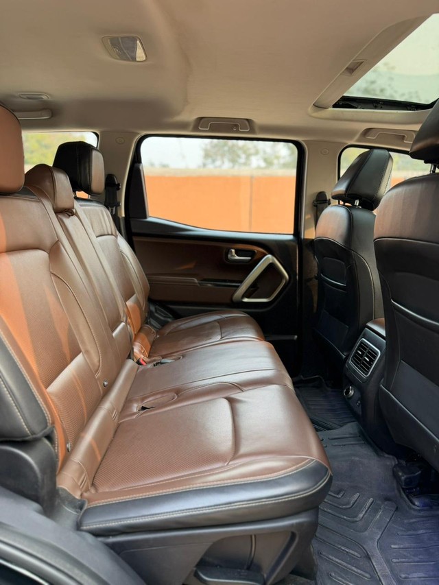 Second-hand 2024 Mahindra Scorpio N Z8 Diesel 4x4 AT for sale in Ahmedabad-7