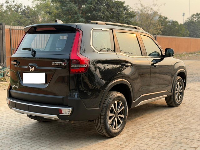 Second-hand 2024 Mahindra Scorpio N Z8 Diesel 4x4 AT for sale in Ahmedabad-9