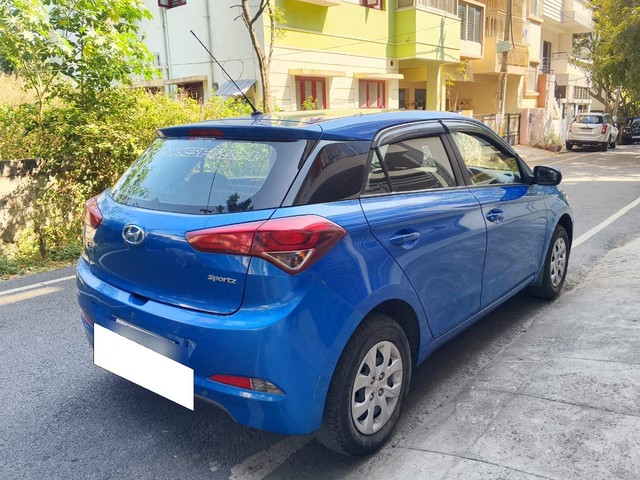 Second-hand 2018 Hyundai i20 1.2 Spotz for sale in Bangalore-7