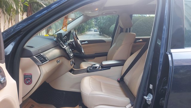 Second-hand 2017 Mercedes-Benz GLS 350d 4MATIC for sale in Hyderabad-5