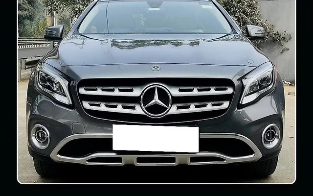 Second-hand 2019 Mercedes-Benz GLA 4MATIC for sale in New Delhi-2