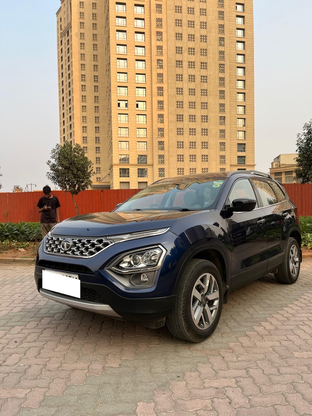 Second-hand 2022 Tata Safari XZA AT BSVI for sale in Thane-4