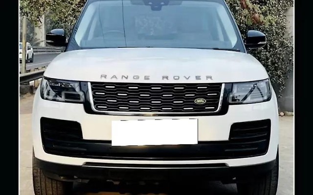 Second-hand 2019 Land Rover Range Rover 3.0 Petrol LWB Vogue SE BSIV for sale in New Delhi-3