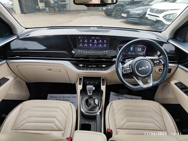 Second-hand 2022 Kia Carens Luxury Plus Diesel AT 6 STR BSVI for sale in Jaipur-9