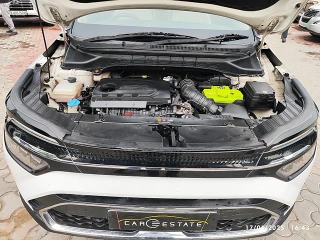 Second-hand 2022 Kia Carens Luxury Plus Diesel AT 6 STR BSVI for sale in Jaipur-3