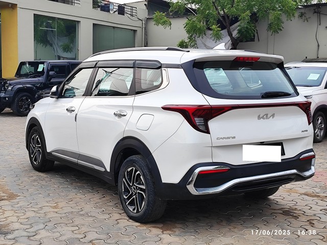 Second-hand 2022 Kia Carens Luxury Plus Diesel AT 6 STR BSVI for sale in Jaipur-2