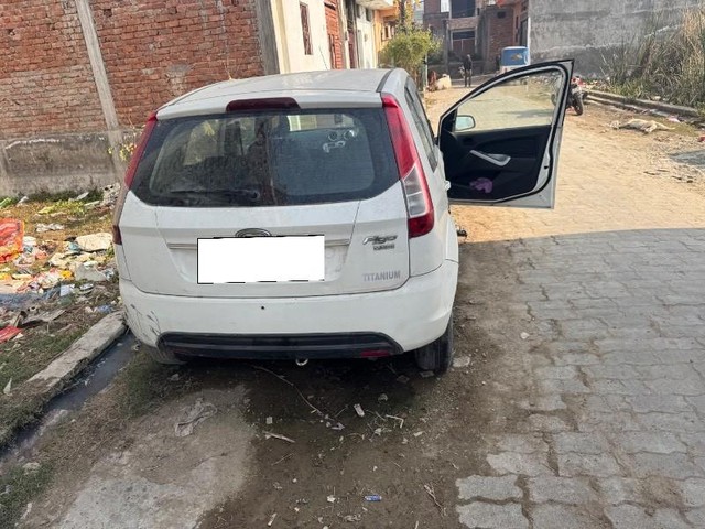 Second-hand 2014 Ford Figo Diesel Titanium for sale in Kanpur-1