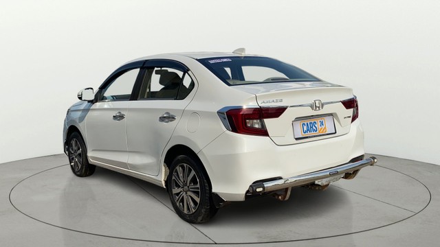 Second-hand 2024 Honda Amaze VX for sale in Patna-4