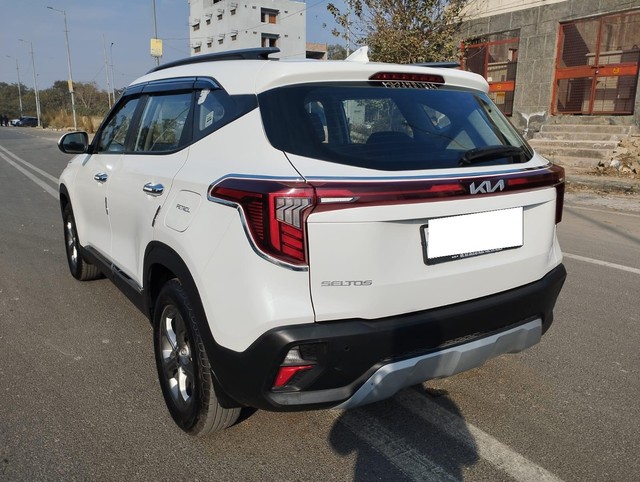 Second-hand 2024 Kia Seltos HTK Plus IVT for sale in New Delhi-8