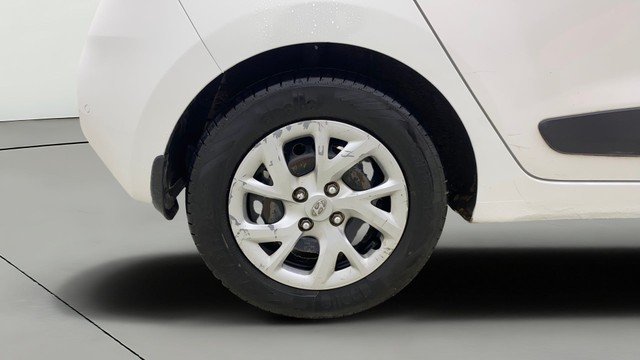 Second-hand 2018 Hyundai Grand i10 1.2 Kappa Sportz BSIV for sale in Ahmedabad-24