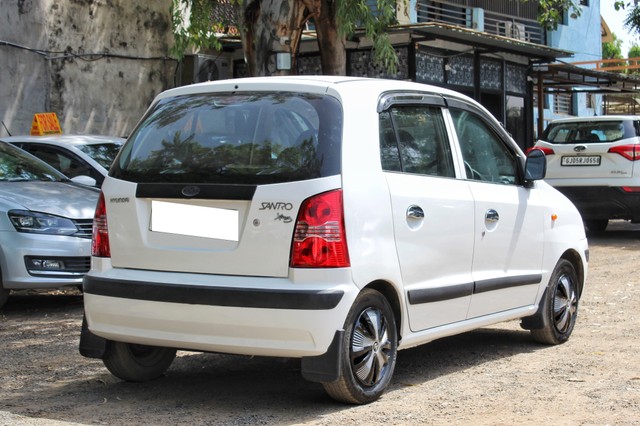 Second-hand 2011 Hyundai Santro Xing GL for sale in Ahmedabad-10