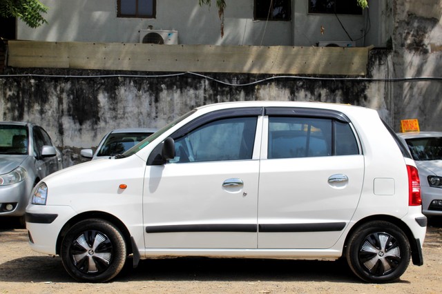 Second-hand 2011 Hyundai Santro Xing GL for sale in Ahmedabad-12
