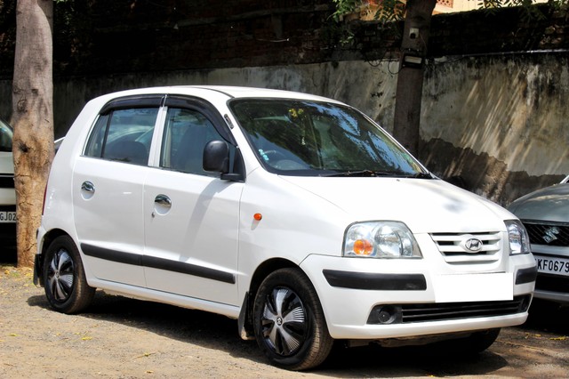 Second-hand 2011 Hyundai Santro Xing GL for sale in Ahmedabad-9