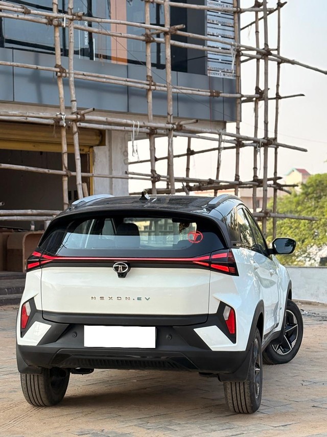 Second-hand 2023 Tata Nexon EV Fearless MR for sale in Bhubaneswar-2
