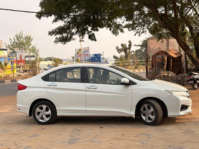 Second-hand 2015 Honda City i VTEC E for sale in Bhubaneswar-3