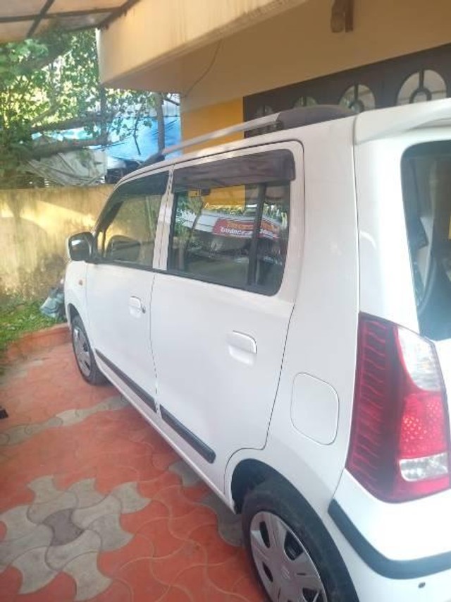 Maruti Suzuki Wagon R LXI Optional Second-hand 2018 Maruti Suzuki Wagon R LXI Optional for sale in Thiruvananthapuram-1