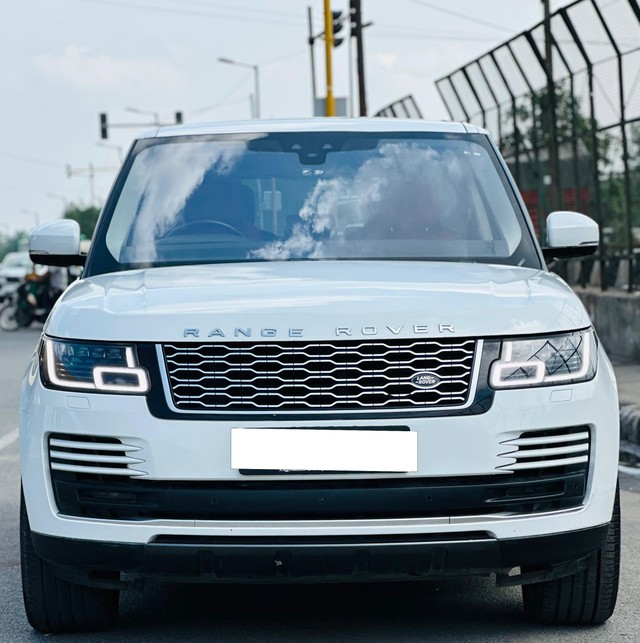 Second-hand 2021 Land Rover Range Rover 3.0 Petrol LWB Vogue for sale in New Delhi-6