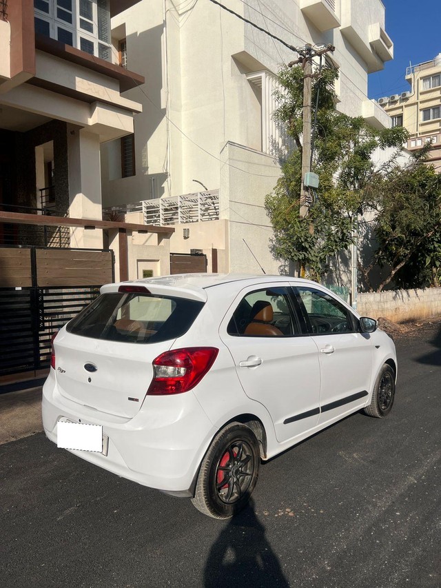 Second-hand 2015 Ford Figo 1.5 Sports Edition MT for sale in Bangalore-7