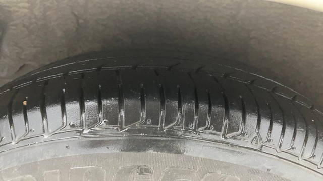 Second-hand 2015 Hyundai i10 Sportz 1.1L for sale in Greater Noida-29