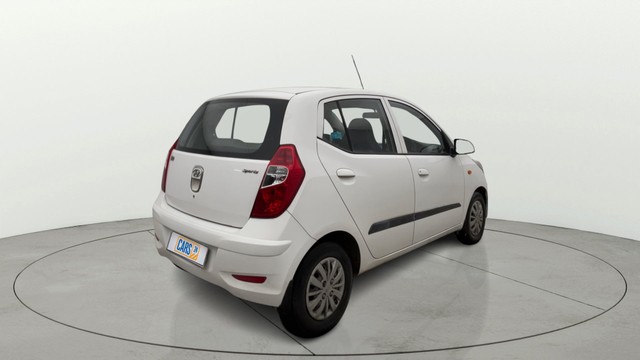 Second-hand 2015 Hyundai i10 Sportz 1.1L for sale in Greater Noida-2