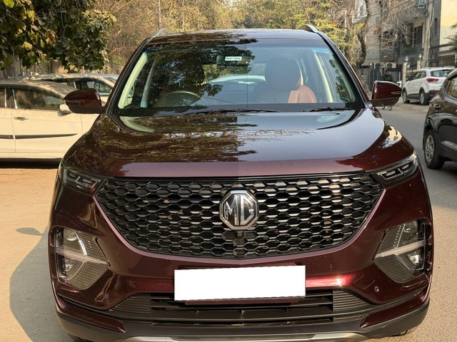 Second-hand 2021 MG Hector Plus Sharp CVT for sale in New Delhi-4
