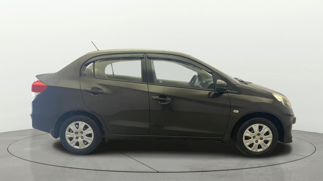 Second-hand 2016 Honda Amaze S i-Vtech for sale in Kochi-1