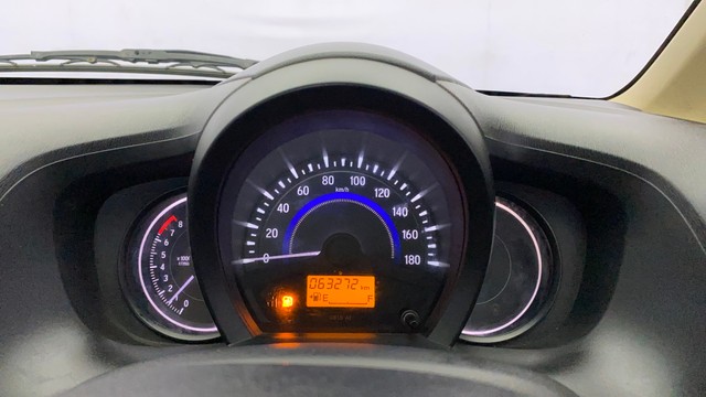 Second-hand 2016 Honda Amaze S i-Vtech for sale in Kochi-11