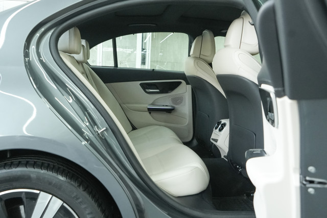 Second-hand 2022 Mercedes-Benz C-Class C 220d BSVI for sale in Gurgaon-9