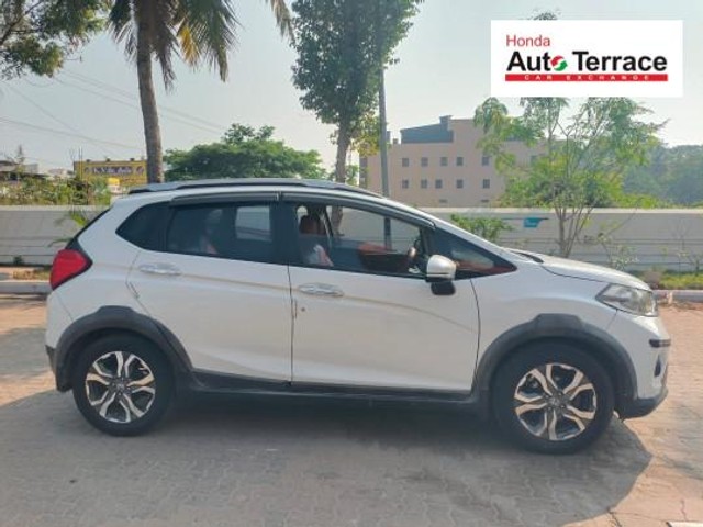 Second-hand 2017 Honda WR-V i-VTEC VX for sale in Pondicherry-1