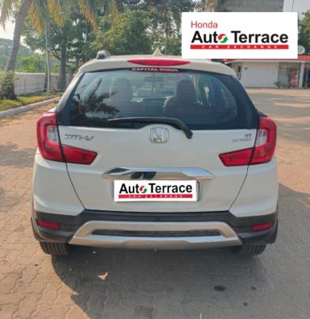 Second-hand 2017 Honda WR-V i-VTEC VX for sale in Pondicherry-3