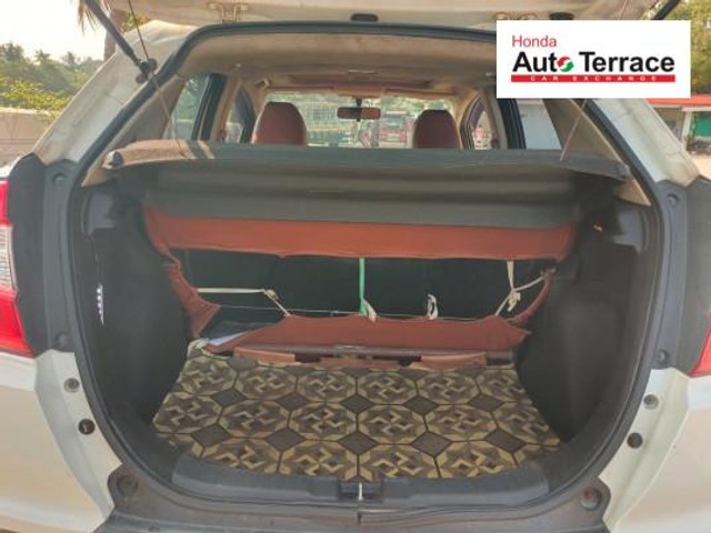 Second-hand 2017 Honda WR-V i-VTEC VX for sale in Pondicherry-8