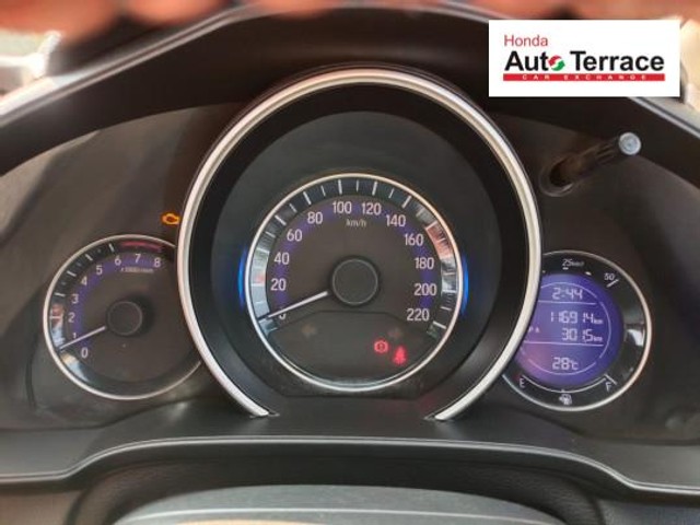 Second-hand 2017 Honda WR-V i-VTEC VX for sale in Pondicherry-9