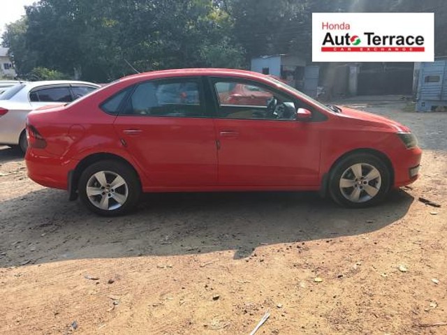 Second-hand 2017 Skoda Rapid 1.5 TDI Style Plus for sale in Chennai-1
