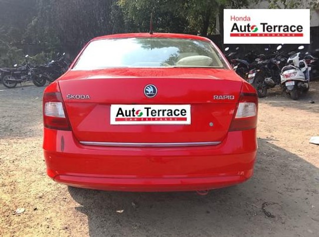 Second-hand 2017 Skoda Rapid 1.5 TDI Style Plus for sale in Chennai-3