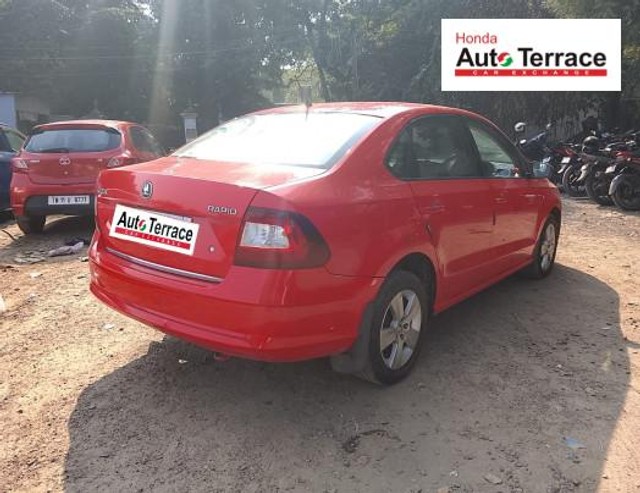 Second-hand 2017 Skoda Rapid 1.5 TDI Style Plus for sale in Chennai-2