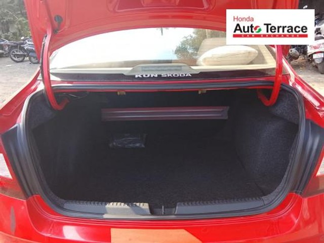 Second-hand 2017 Skoda Rapid 1.5 TDI Style Plus for sale in Chennai-7