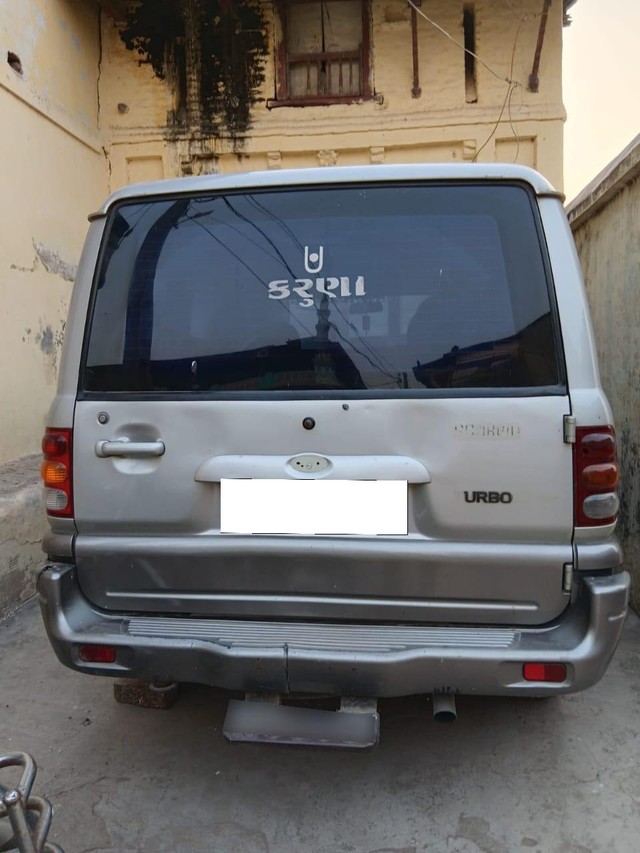 Second-hand 2004 Mahindra Scorpio 2.6 SLX Turbo 7 Seater for sale in Vadodara-1
