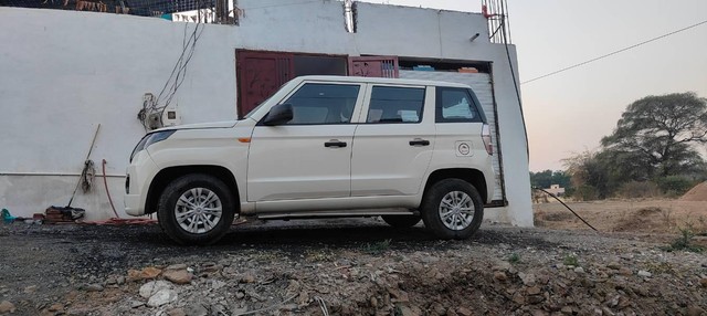Second-hand 2020 Mahindra TUV 300 T4 Plus BSIV for sale in Betul-2