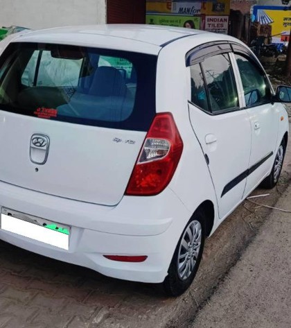 Second-hand 2014 Hyundai i10 Sportz 1.1L for sale in Moradabad