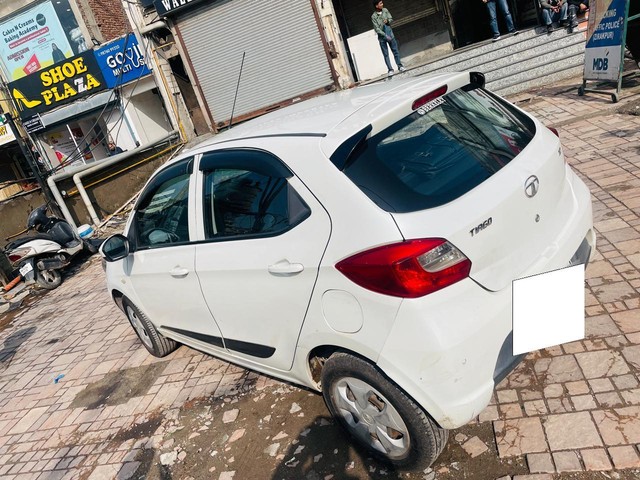 Second-hand 2018 Tata Tiago 1.2 Revotron XT for sale in Chandigarh-2