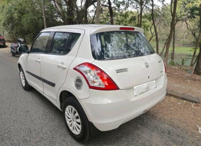 Second-hand 2017 Maruti Swift VXI Optional for sale in Gulbarga-3