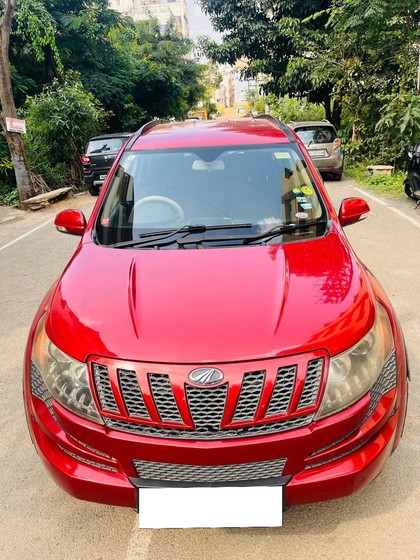 Second-hand 2012 Mahindra XUV500 W8 FWD for sale in Bangalore