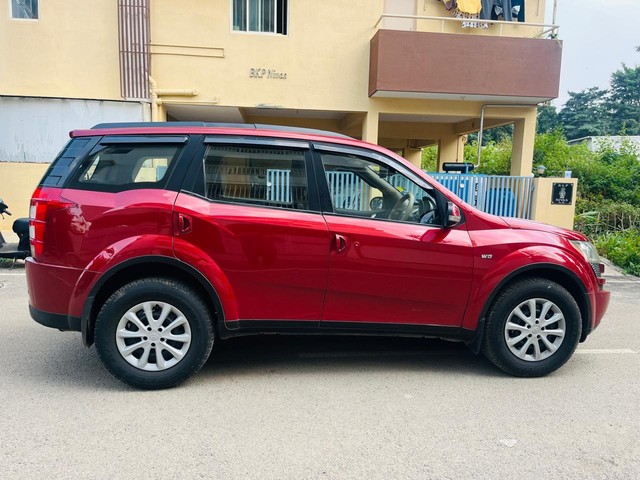 Second-hand 2012 Mahindra XUV500 W8 FWD for sale in Bangalore-1