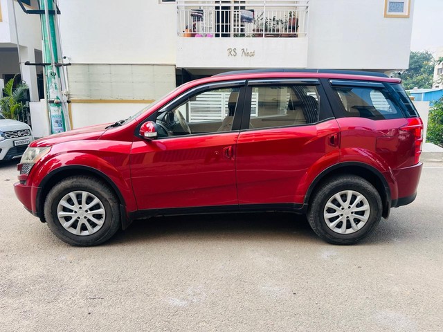 Second-hand 2012 Mahindra XUV500 W8 FWD for sale in Bangalore-9