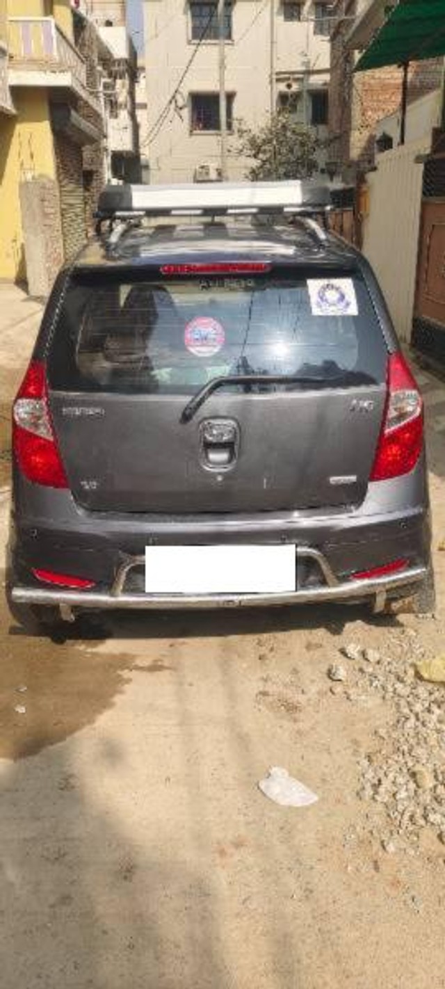 Second-hand 2012 Hyundai i10 Sportz 1.1L for sale in Danapur-2