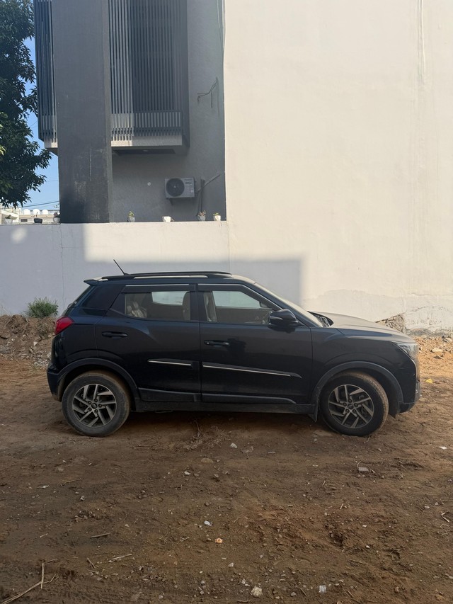 Mahindra XUV300 W8 Option Diesel BSVI Second-hand 2022 Mahindra XUV300 W8 Option Diesel BSVI for sale in Jaipur-1