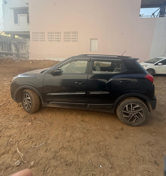 Mahindra XUV300 W8 Option Diesel BSVI Second-hand 2022 Mahindra XUV300 W8 Option Diesel BSVI for sale in Jaipur-3