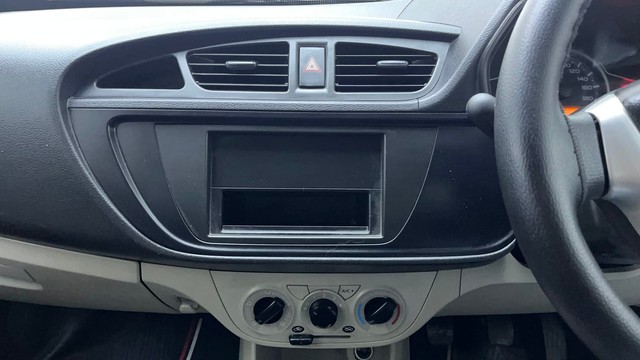 Second-hand 2021 Maruti Suzuki Alto 800 LXi for sale in Hyderabad-30