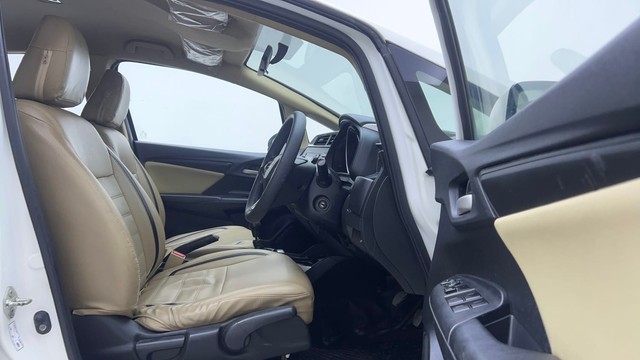 Second-hand 2016 Honda Jazz S for sale in Hyderabad-15